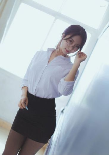 全黄裸体杨贵妃一级_720动漫在线观看